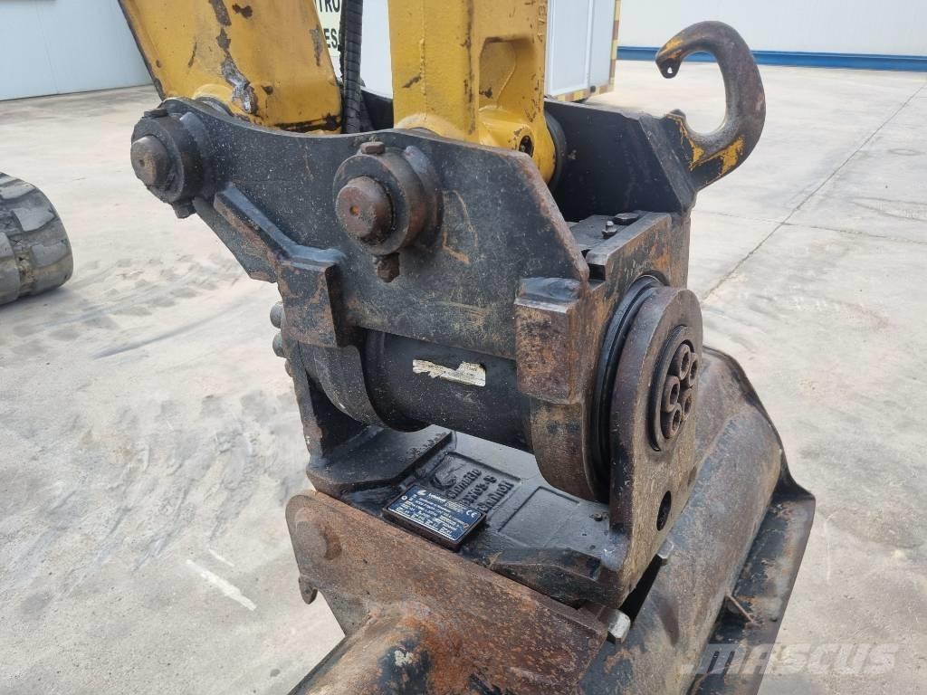 CAT 305E2 소형 굴삭기 7톤 미만