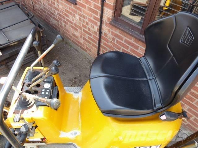 JCB 8008 CTS 소형 굴삭기 7톤 미만