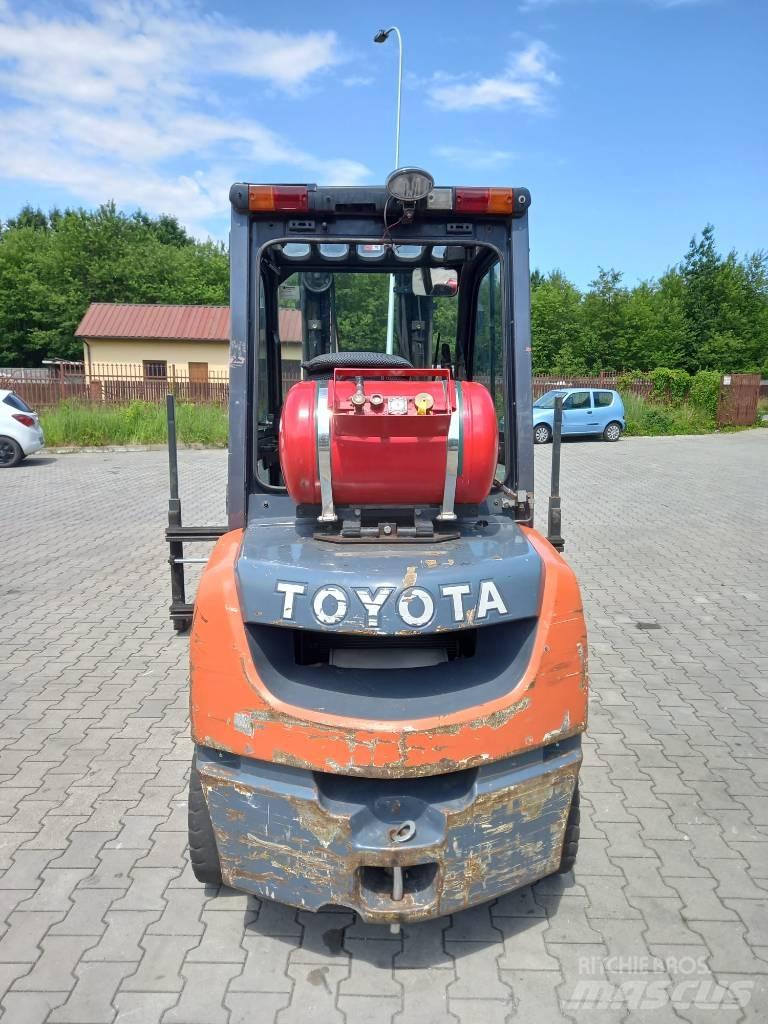 Toyota 8 FGF 30 LPG 지게차