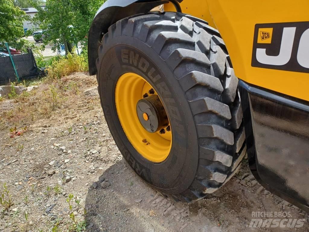 JCB 560-80 Agri Plus 텔러 핸들러