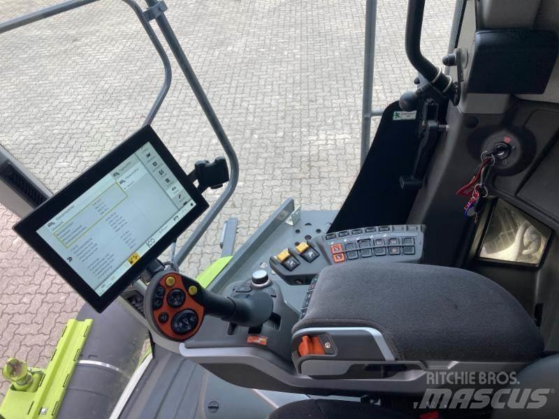 CLAAS LEXION 5400 콤바인 수확기