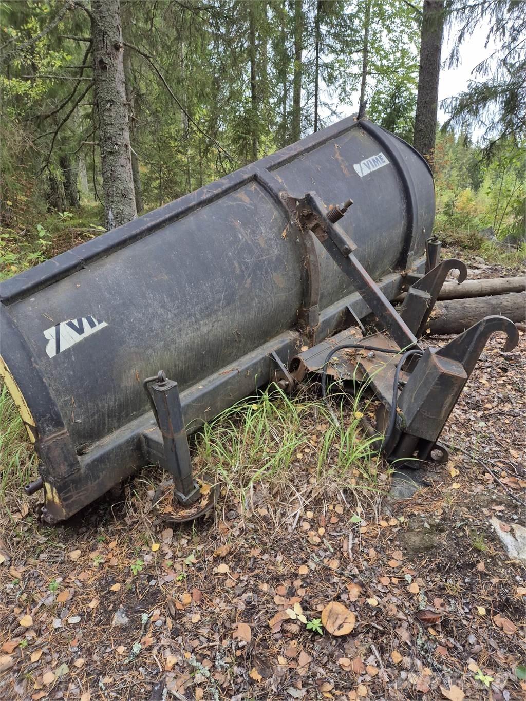  VIME 3400 제설 블레이드 및 제설기