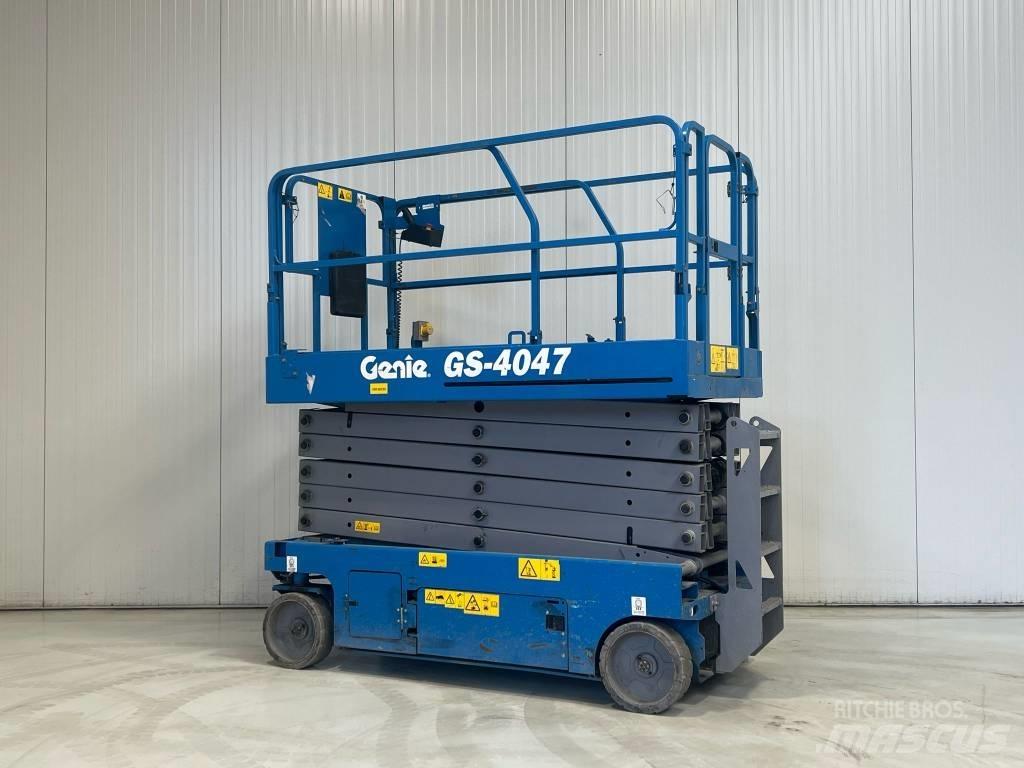 Genie GS-4047 가위형 리프트