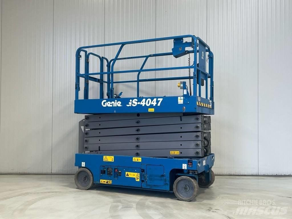 Genie GS-4047 가위형 리프트