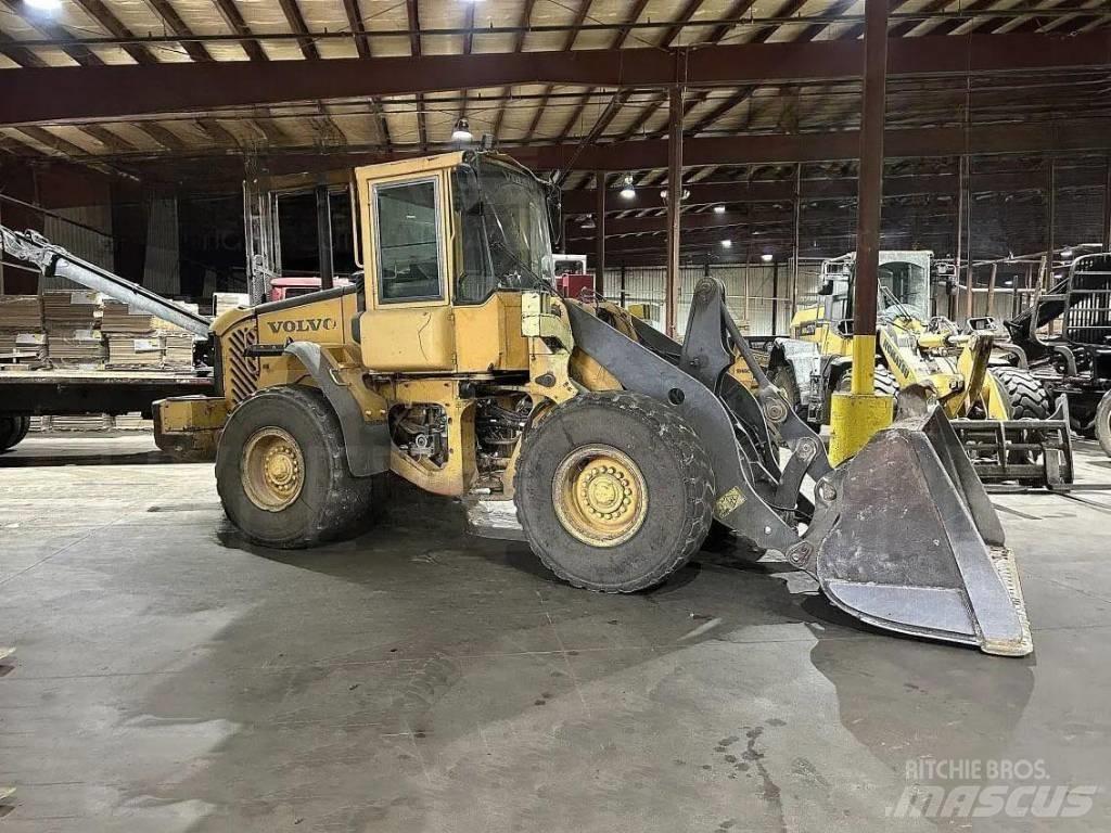 Volvo L 90 E  휠로우더