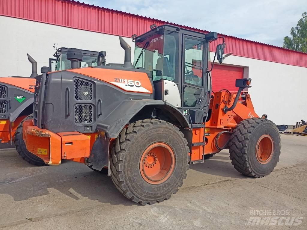 Hitachi ZW150  휠로우더