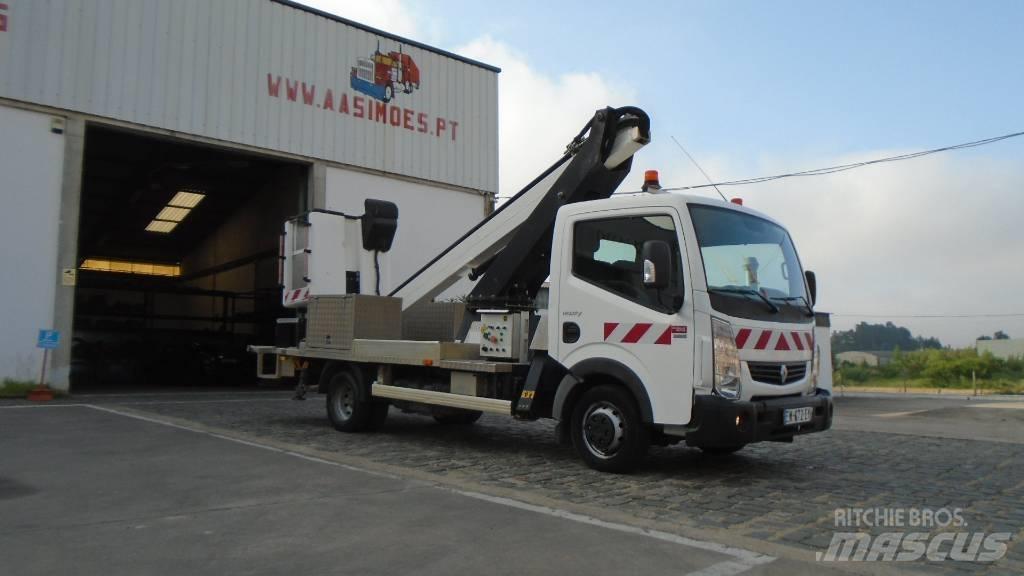 Renault Maxity 트럭 탑재 고소작업대