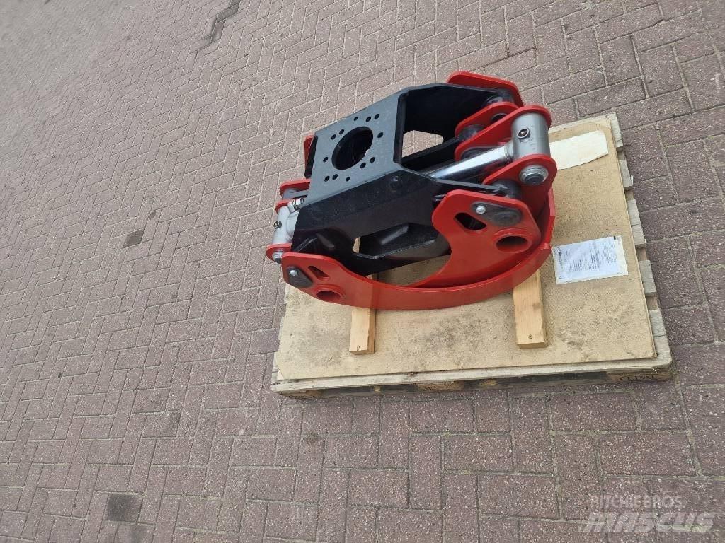 Farmi Forest C25 굴절식 크레인