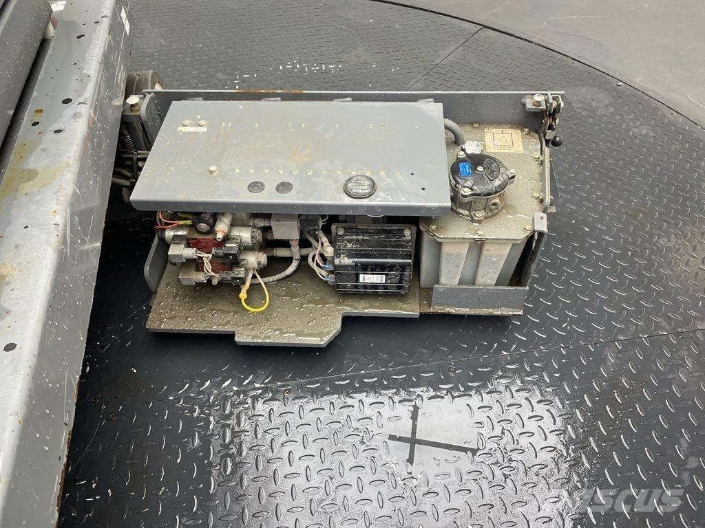 SkyJack SJ3219 가위형 리프트