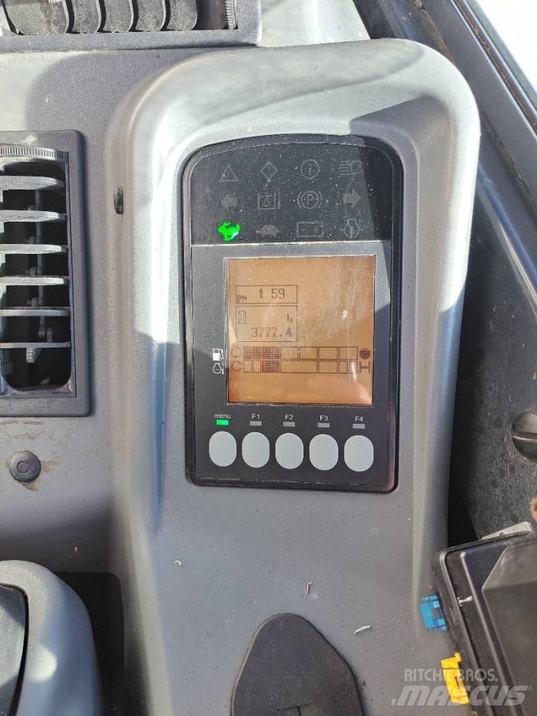 Yanmar Vio 33 소형 굴삭기 7톤 미만