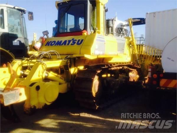Komatsu D85EX-15 크롤러 도저