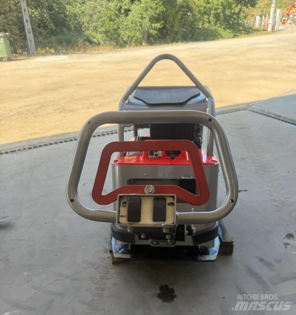 Swepac FB 450, 450Kg 진동롤러