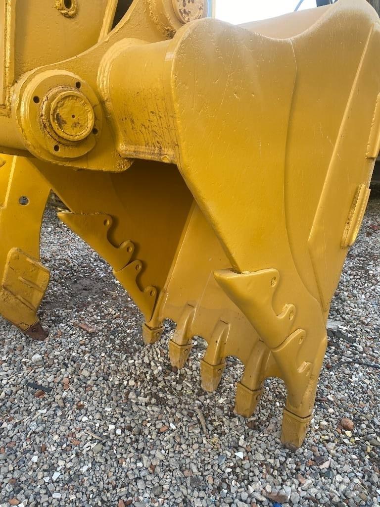 CAT 320 C L 대형 굴삭기 29톤 이상