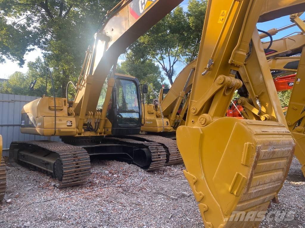 CAT 320 C L 대형 굴삭기 29톤 이상