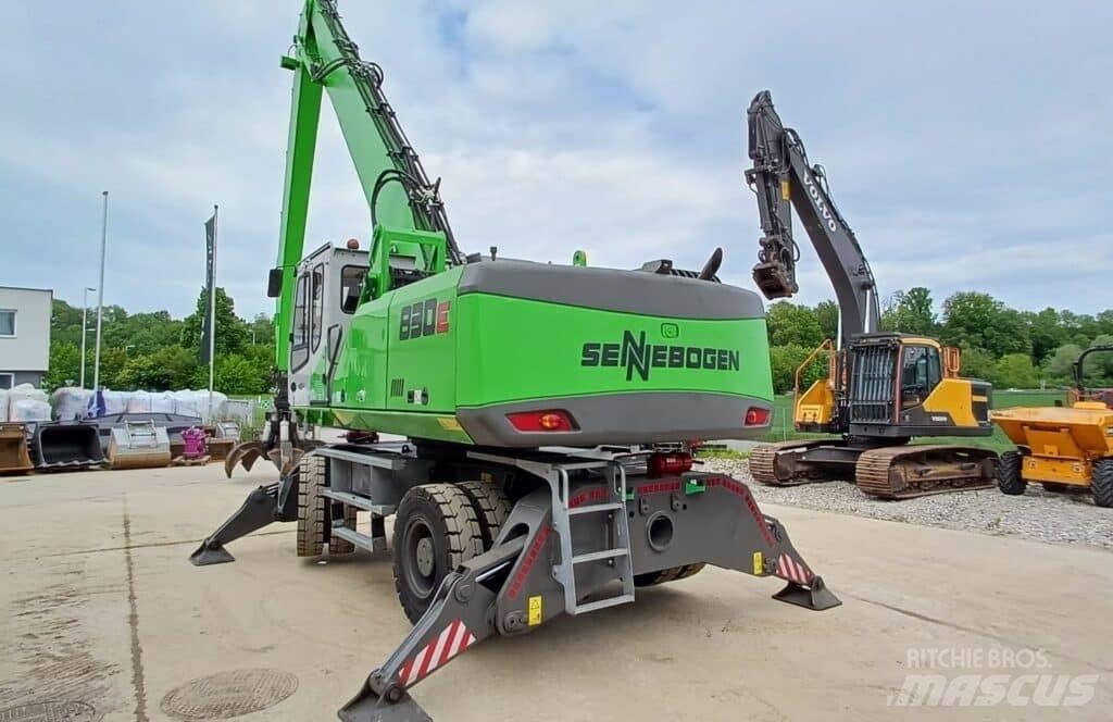 Sennebogen 830E 폐기물/산업 처리기