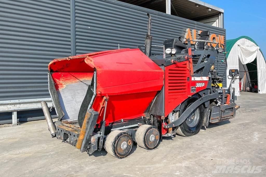 Bomag BF 300 P 아스팔트 포장장비