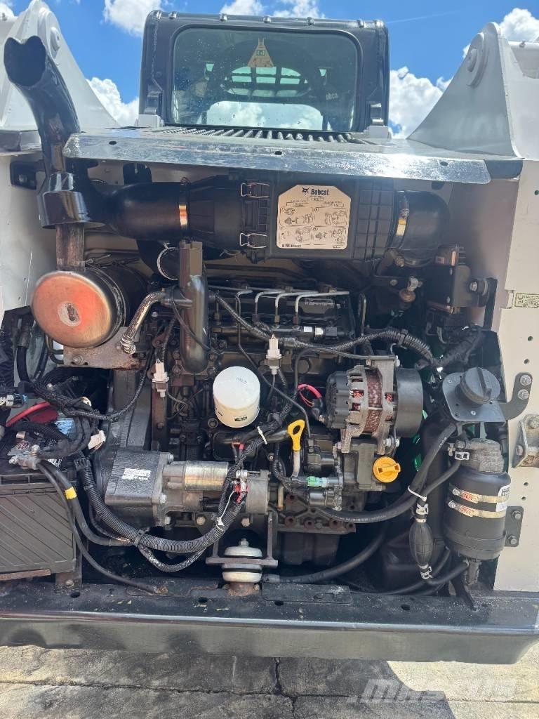 Bobcat T 630  스키드로더