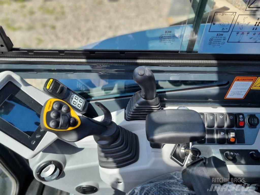 Hyundai HX 55 ACR 소형 굴삭기 7톤 미만