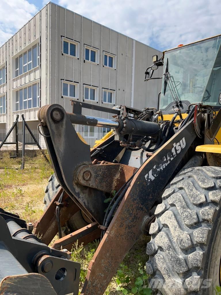 Komatsu WA 250 PZ-6  휠로우더