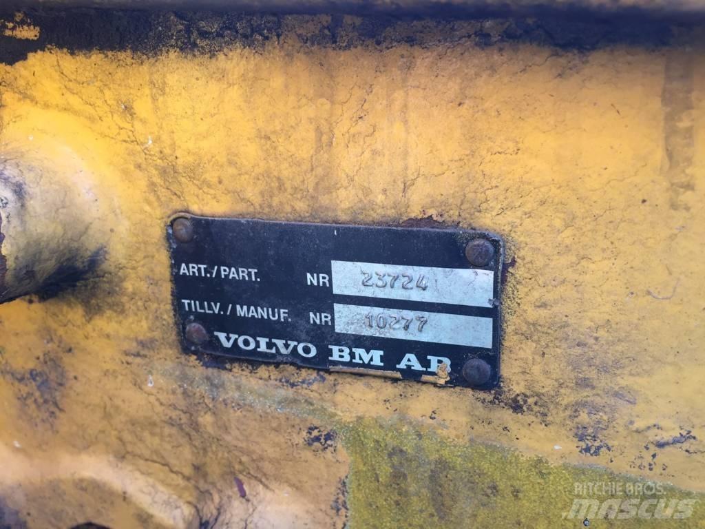 Volvo L150 Bakvagn 차축