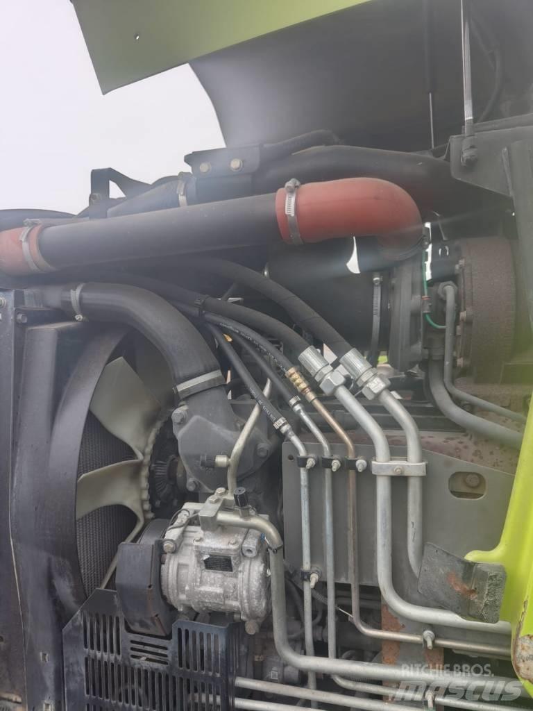 CLAAS Arion 630 트랙터