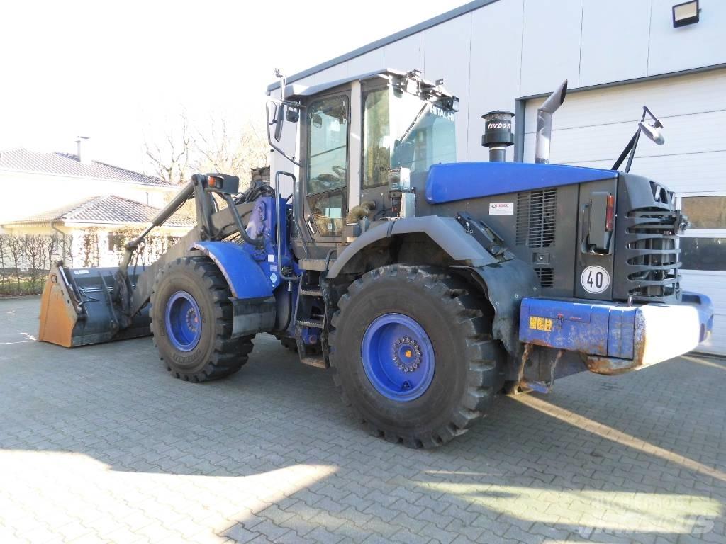 Hitachi ZW 180  휠로우더