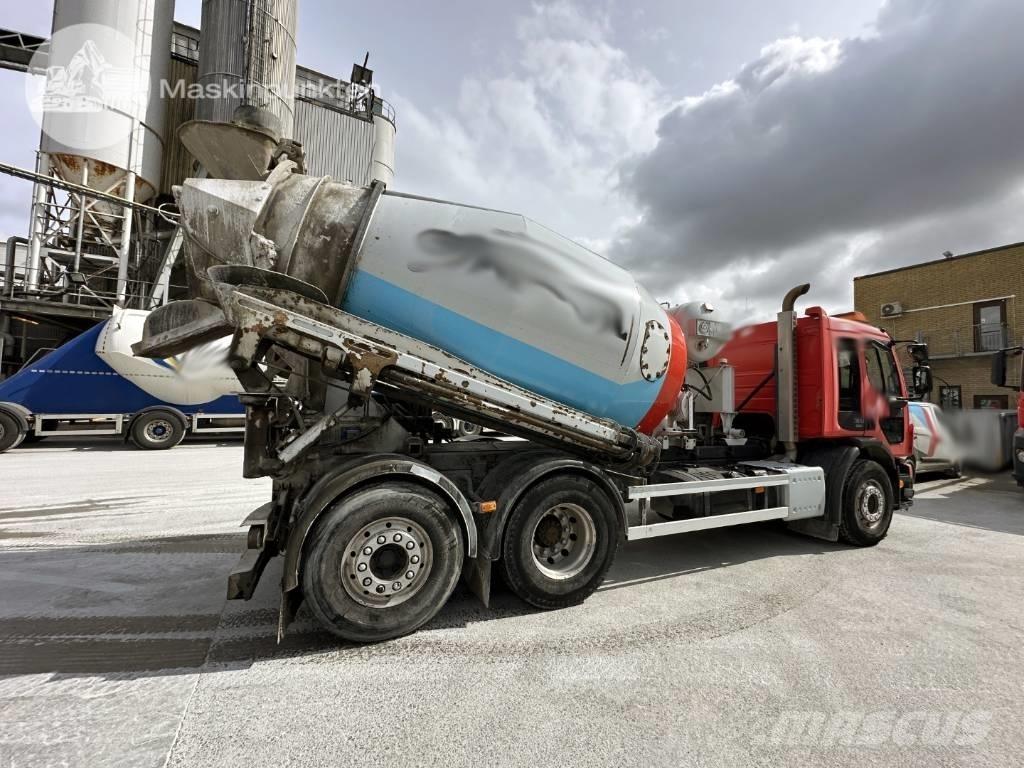 Volvo FE 320 콘크리트 믹서트럭