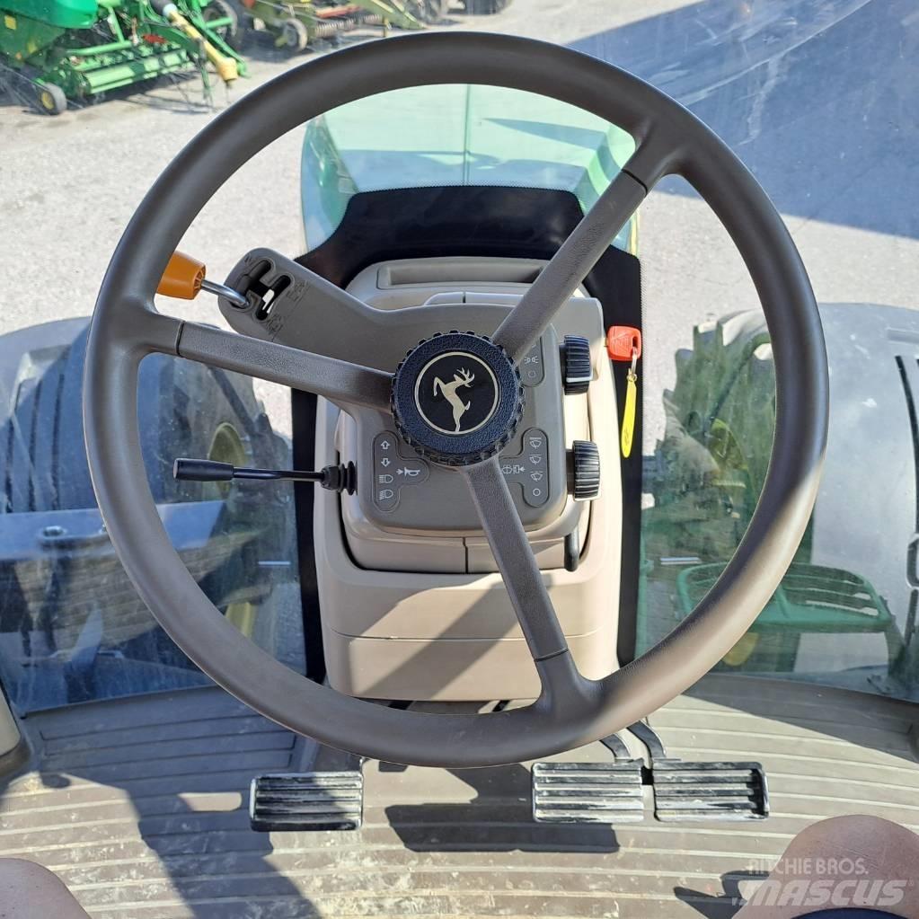 John Deere 7310 R 트랙터