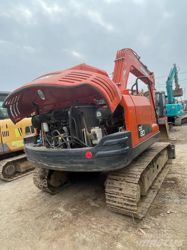 Doosan DX80 소형 굴삭기 7톤 미만