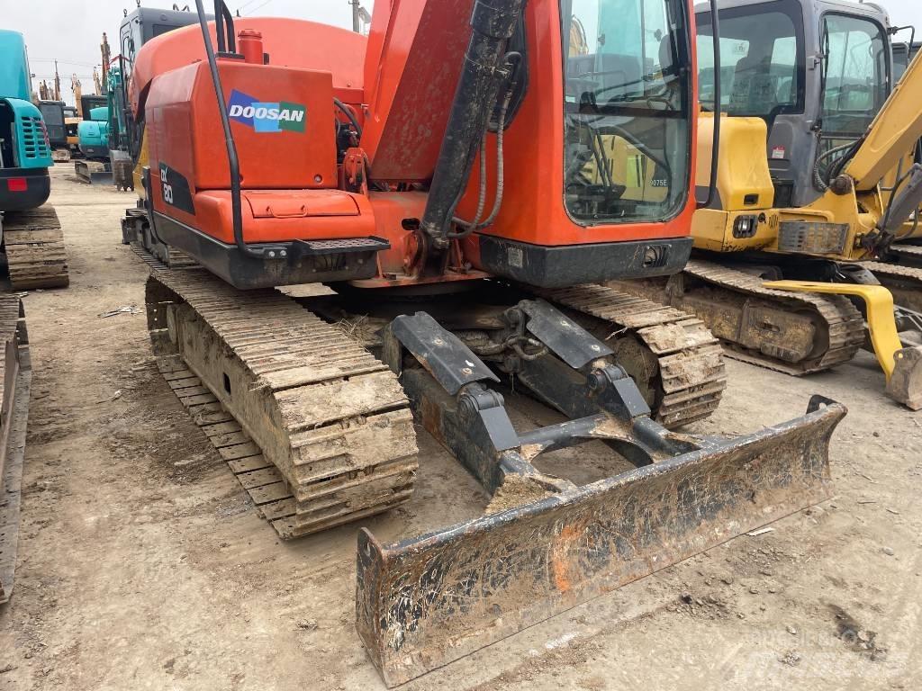 Doosan DX80 소형 굴삭기 7톤 미만