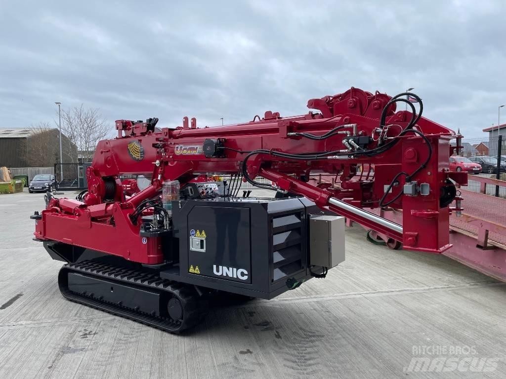 Unic URW-546-2VF 트랙 크레인