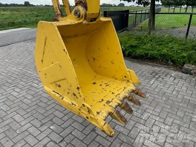 Komatsu PC60-5 대형 굴삭기 29톤 이상