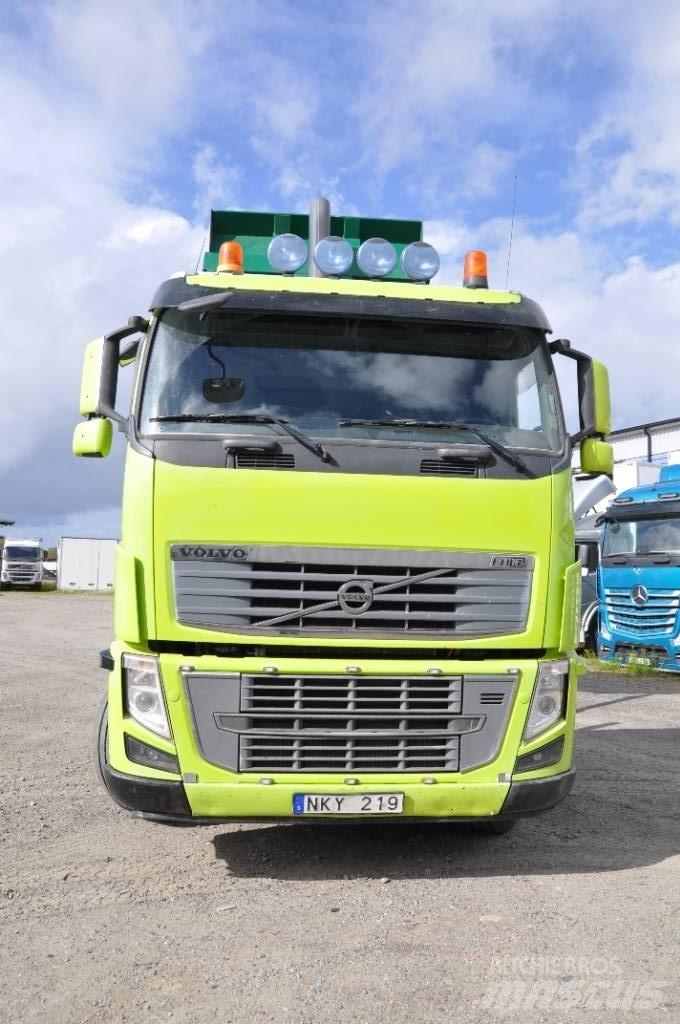 Volvo FH16 8X4 덤프 트럭