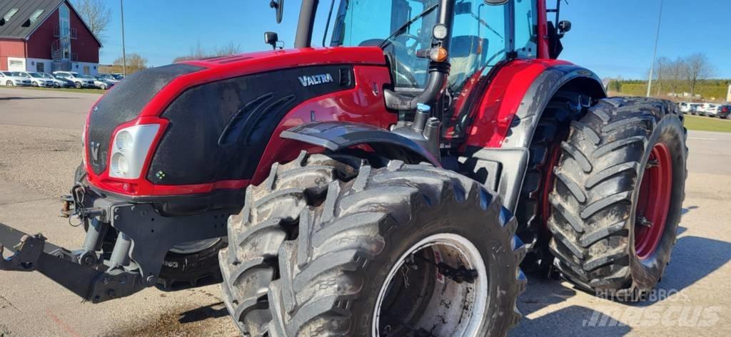 Valtra T 203 Direct 트랙터