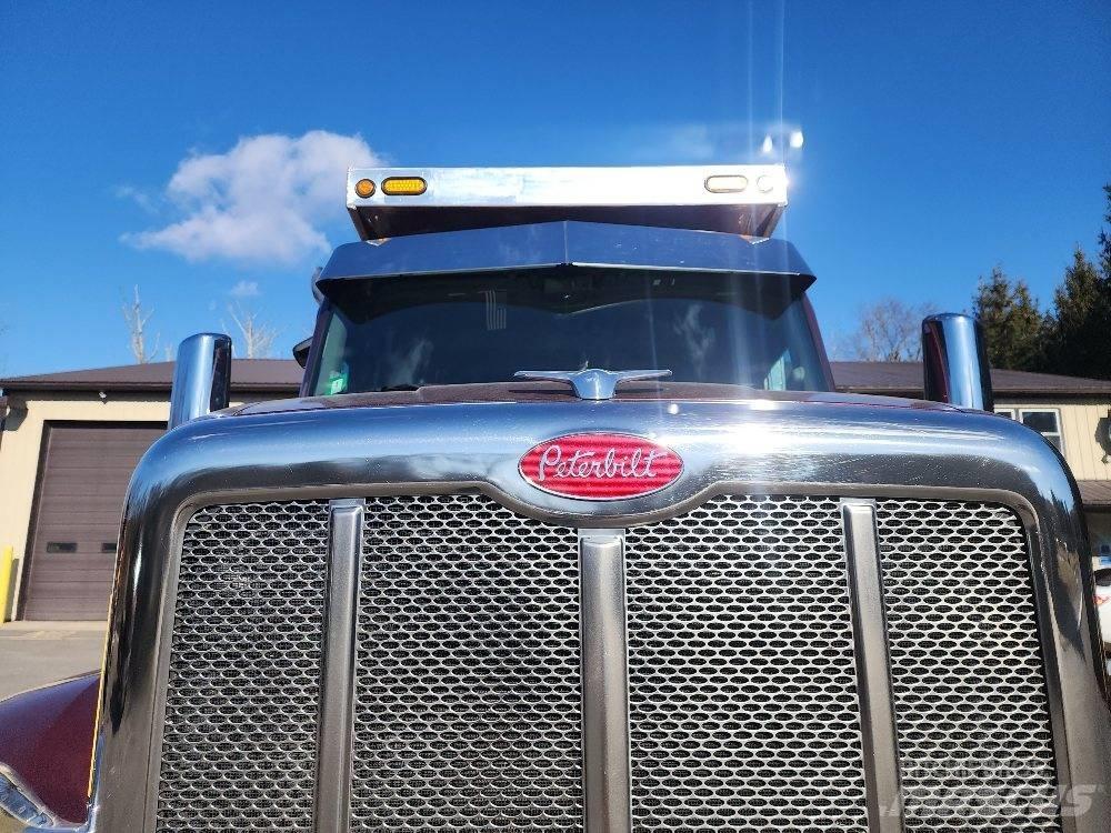 Peterbilt 567 트랙터 유닛