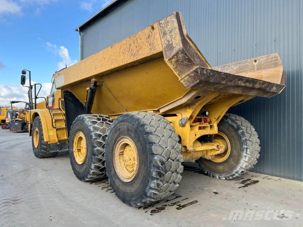 CAT 735 | 735B 연결식 홀러