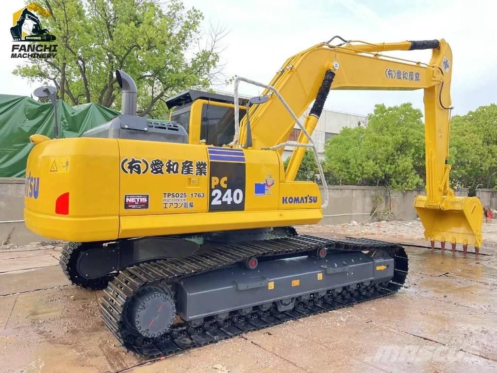 Komatsu PC240 대형 굴삭기 29톤 이상