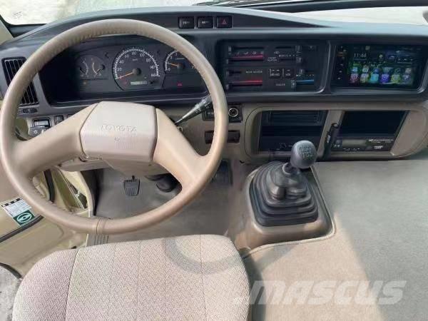 Toyota Coaster Bus 미니 버스