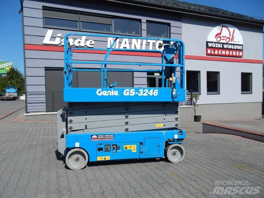 Genie GS3246 가위형 리프트
