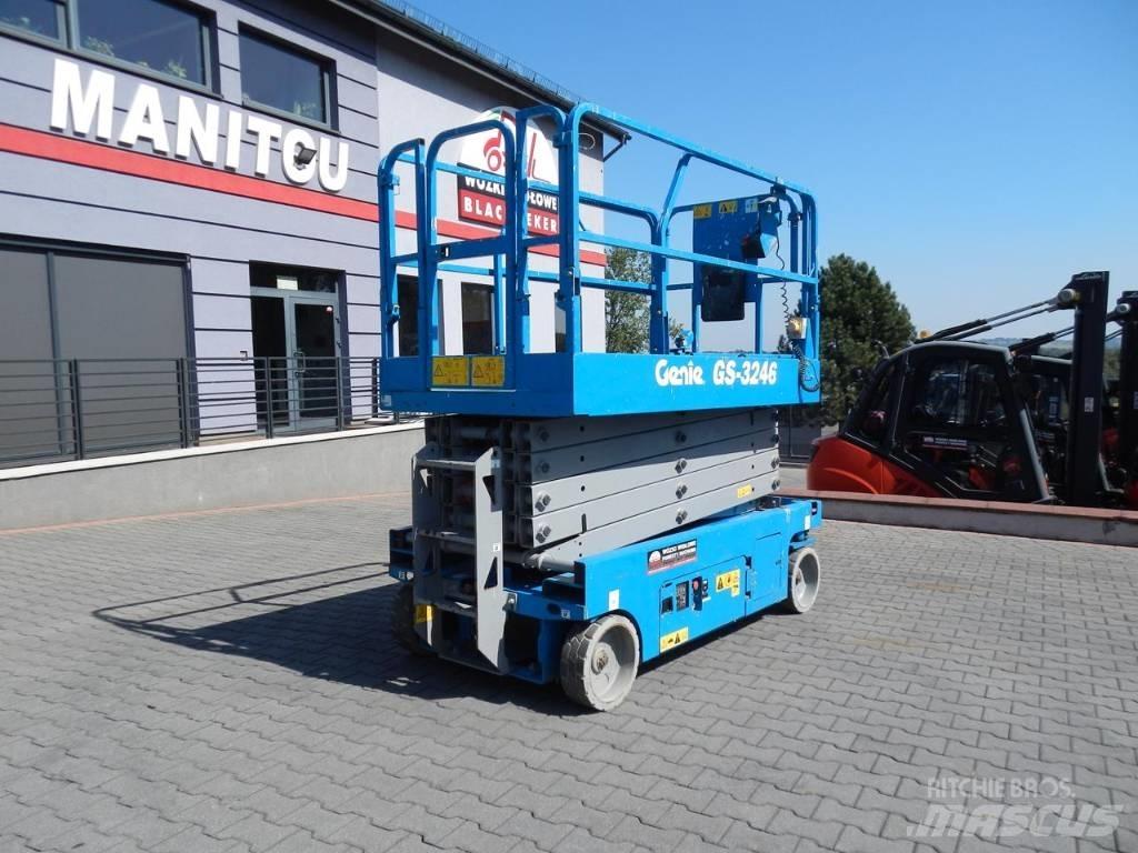 Genie GS3246 가위형 리프트