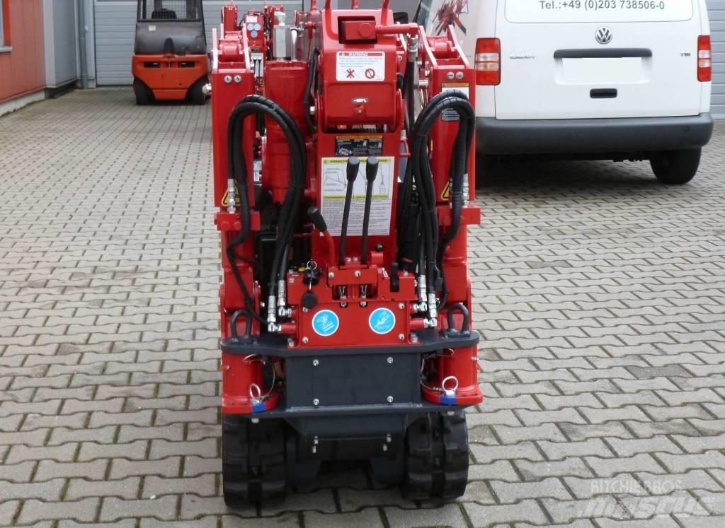 Unic URW-094 미니 크레인