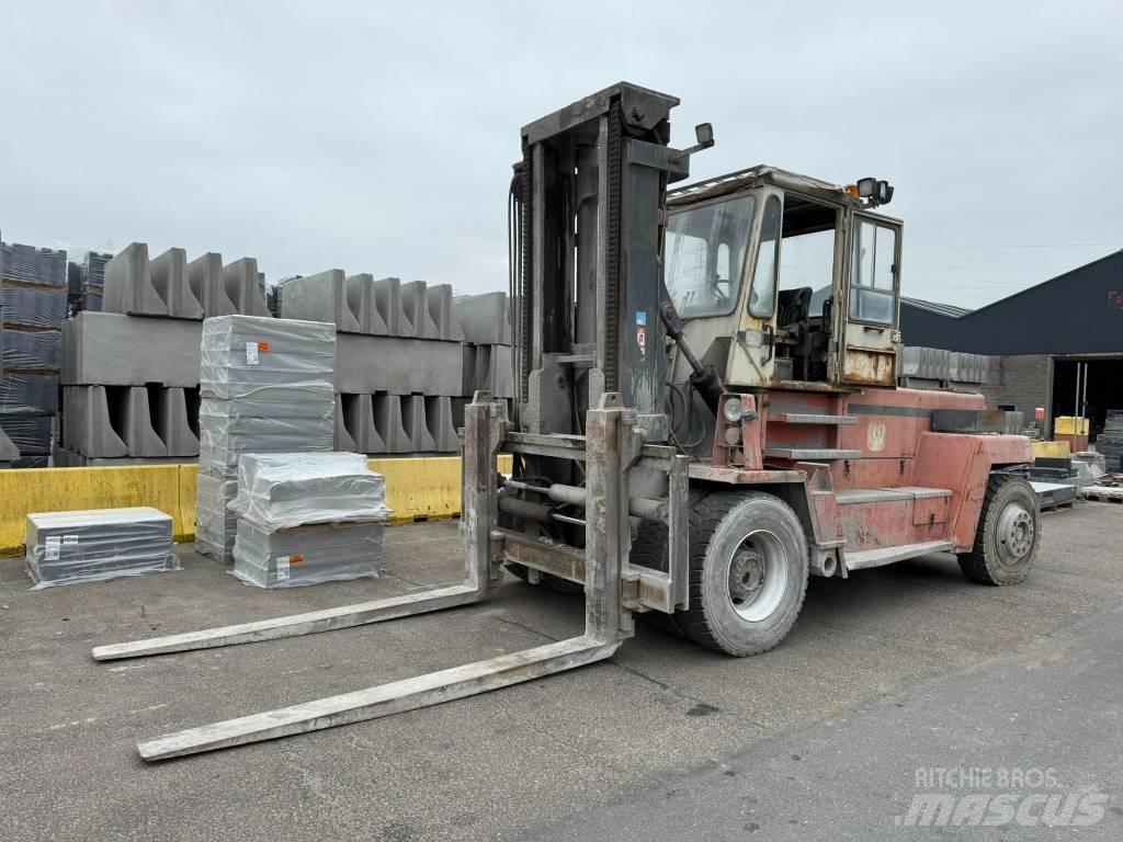 Svetruck 16 120 38 디젤 지게차