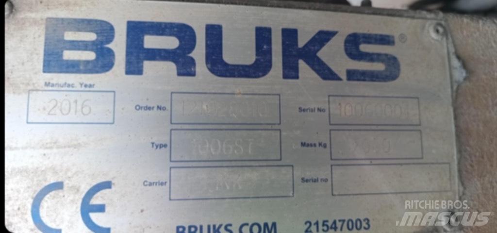 Bruks 1006 ST 톱밥제조기