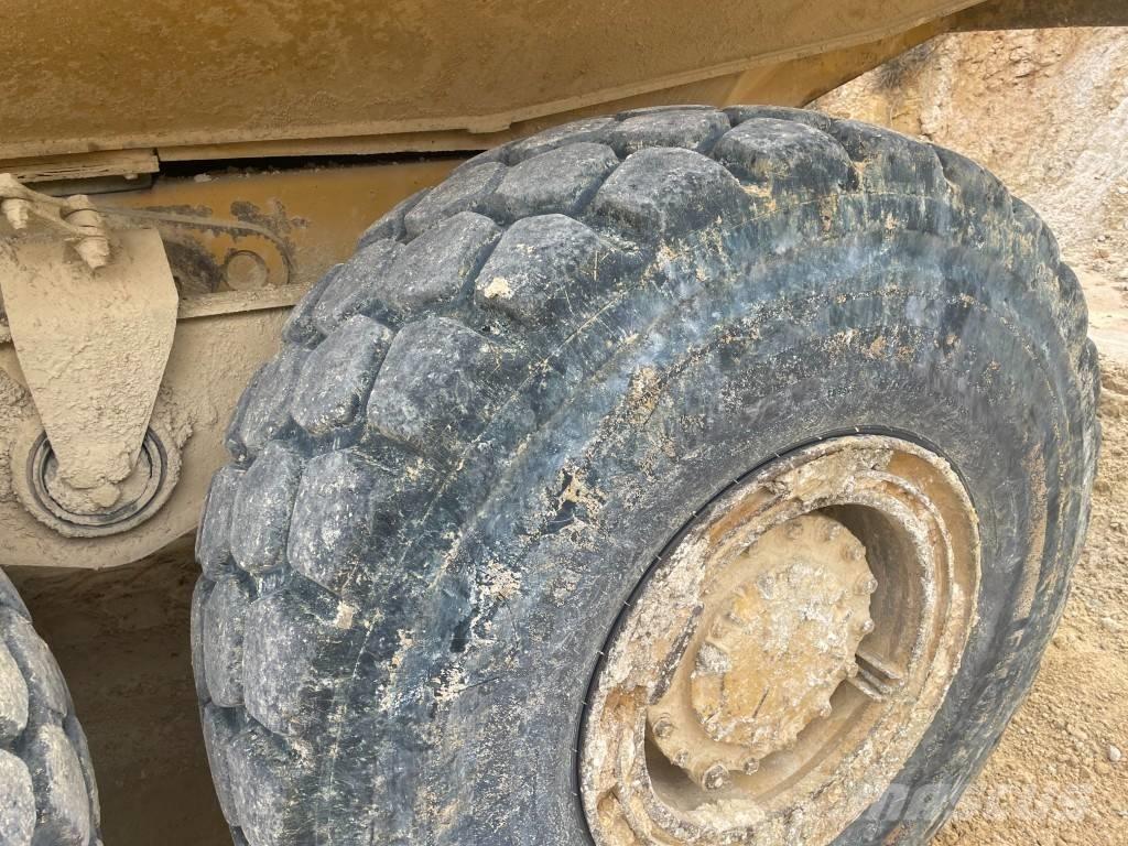 CAT 730 연결식 홀러