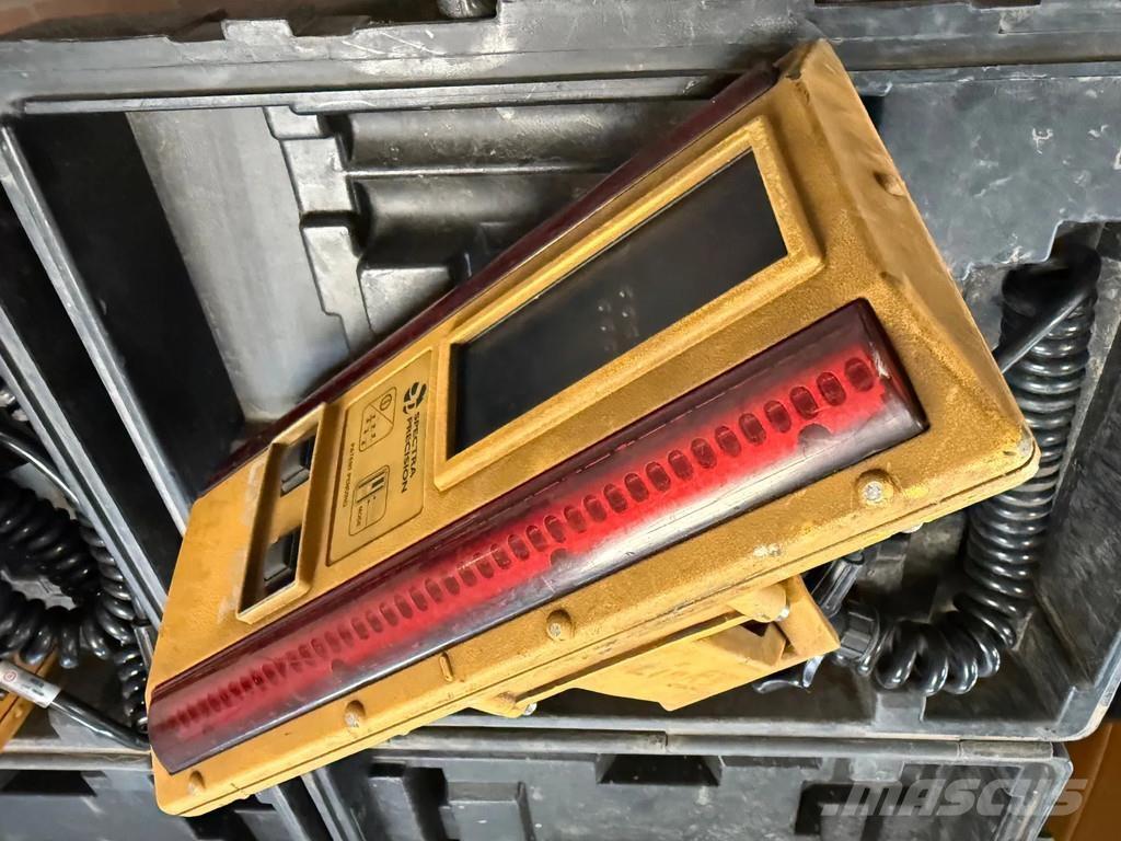 CAT D6M 크롤러 도저