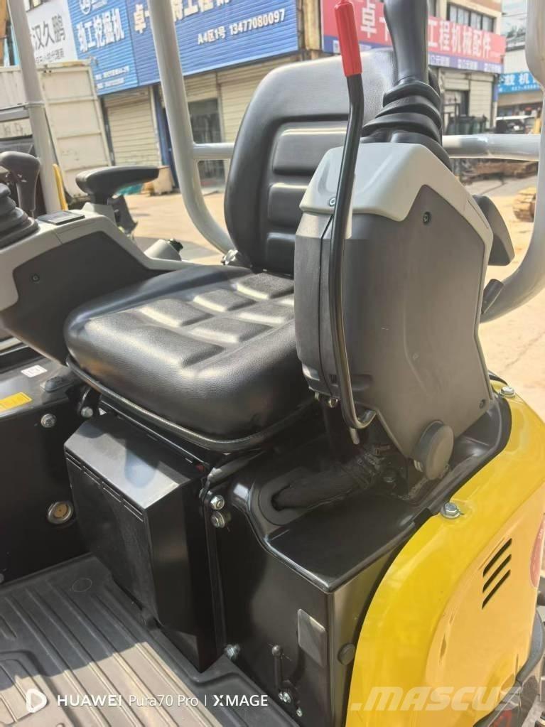 Wacker Neuson EZ 20 대형 굴삭기 29톤 이상