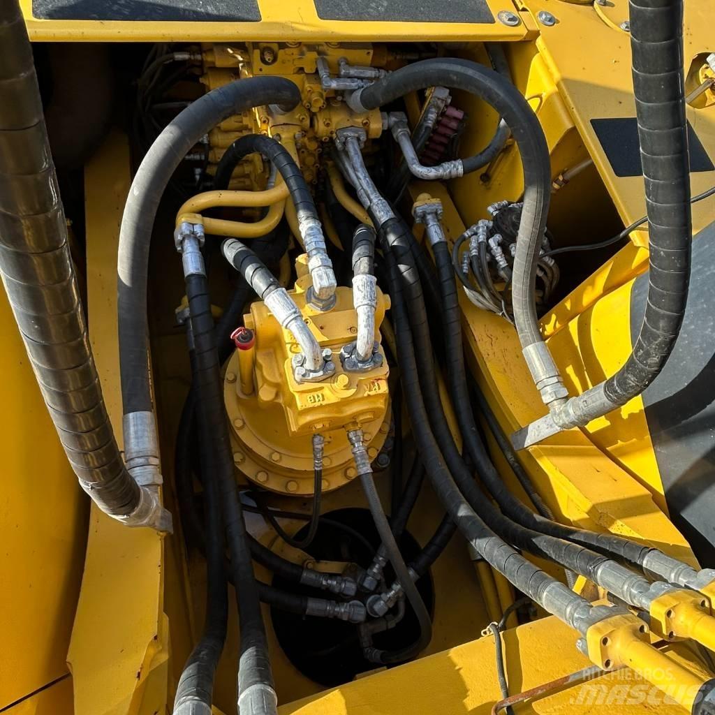 Komatsu 350-7 대형 굴삭기 29톤 이상