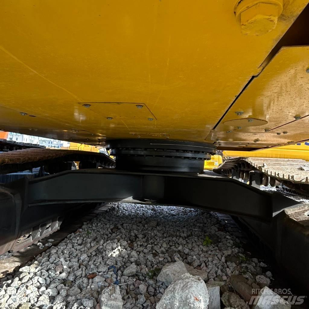 Komatsu 350-7 대형 굴삭기 29톤 이상