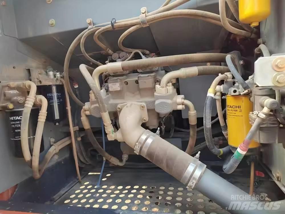 Hitachi ZX 200 대형 굴삭기 29톤 이상