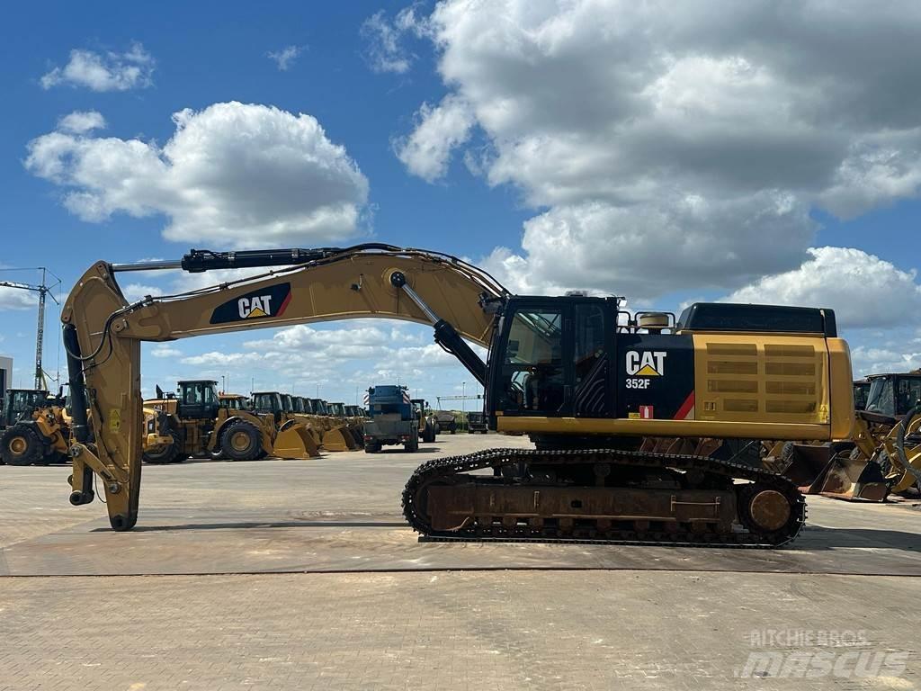 CAT 352F 대형 굴삭기 29톤 이상